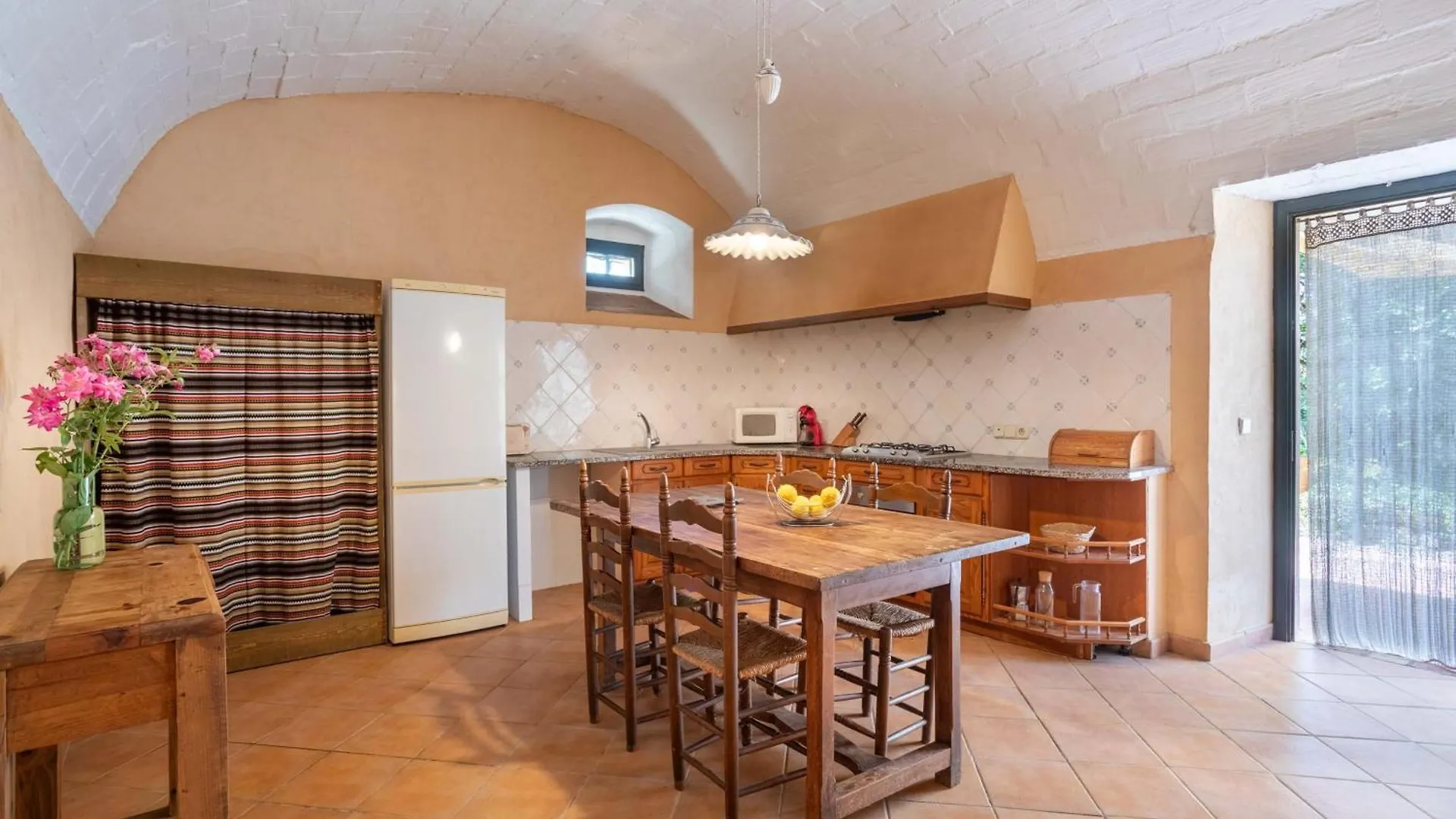 Can Muni Vilopriu Country house
